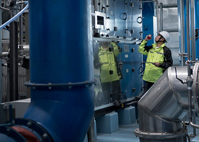 Enabling LoRa® for Critical Monitoring in Industrial Environments - SL712-LF LoRa based Pressure Sensor
